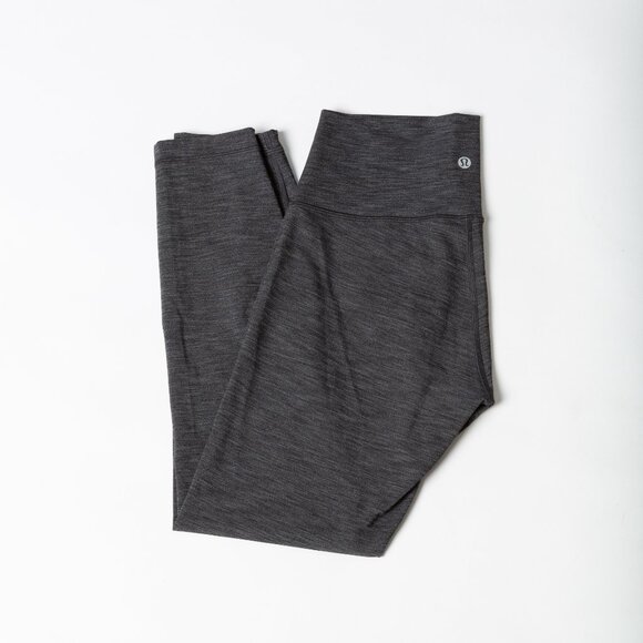 Lululemon Wunder Under Crop Size 8 - Picture 12 of 12